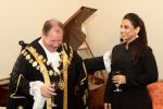Vidya Balan honoured by the Mayor of Melbourne on 14th March 2011 (11).jpeg